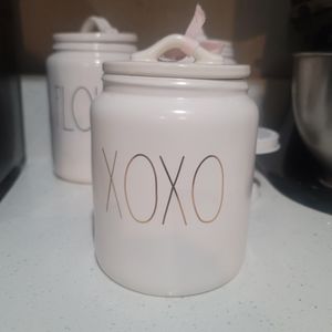 Rae dunn, valentines canister xoxo